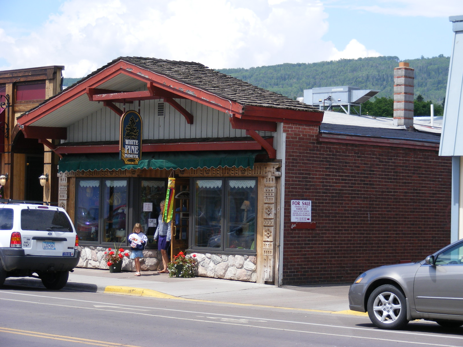 Guide to Grand Marais Minnesota